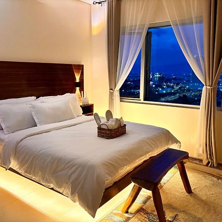La Amore Place Pasig City Eksteriør bilde
