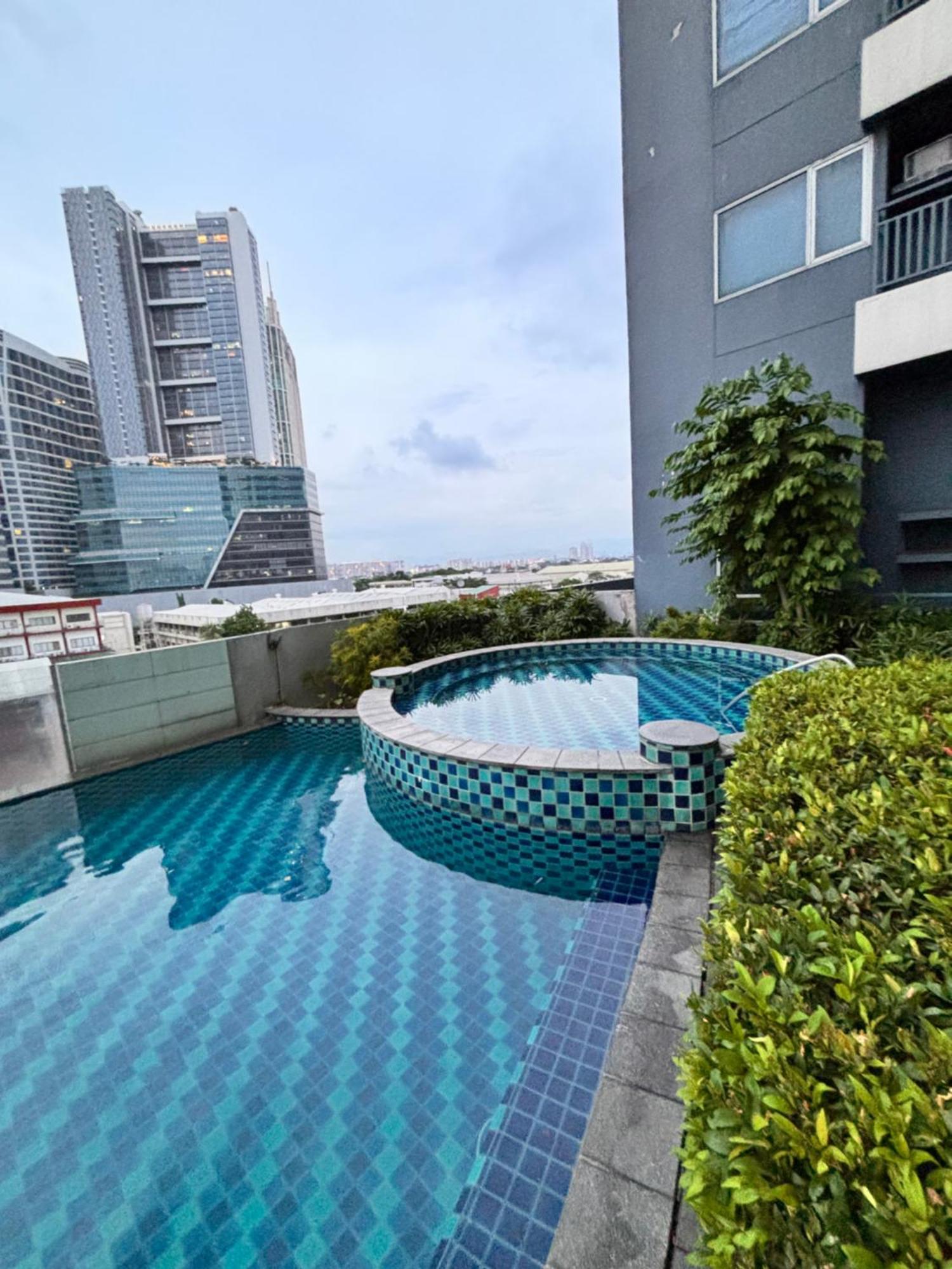 La Amore Place Pasig City Eksteriør bilde