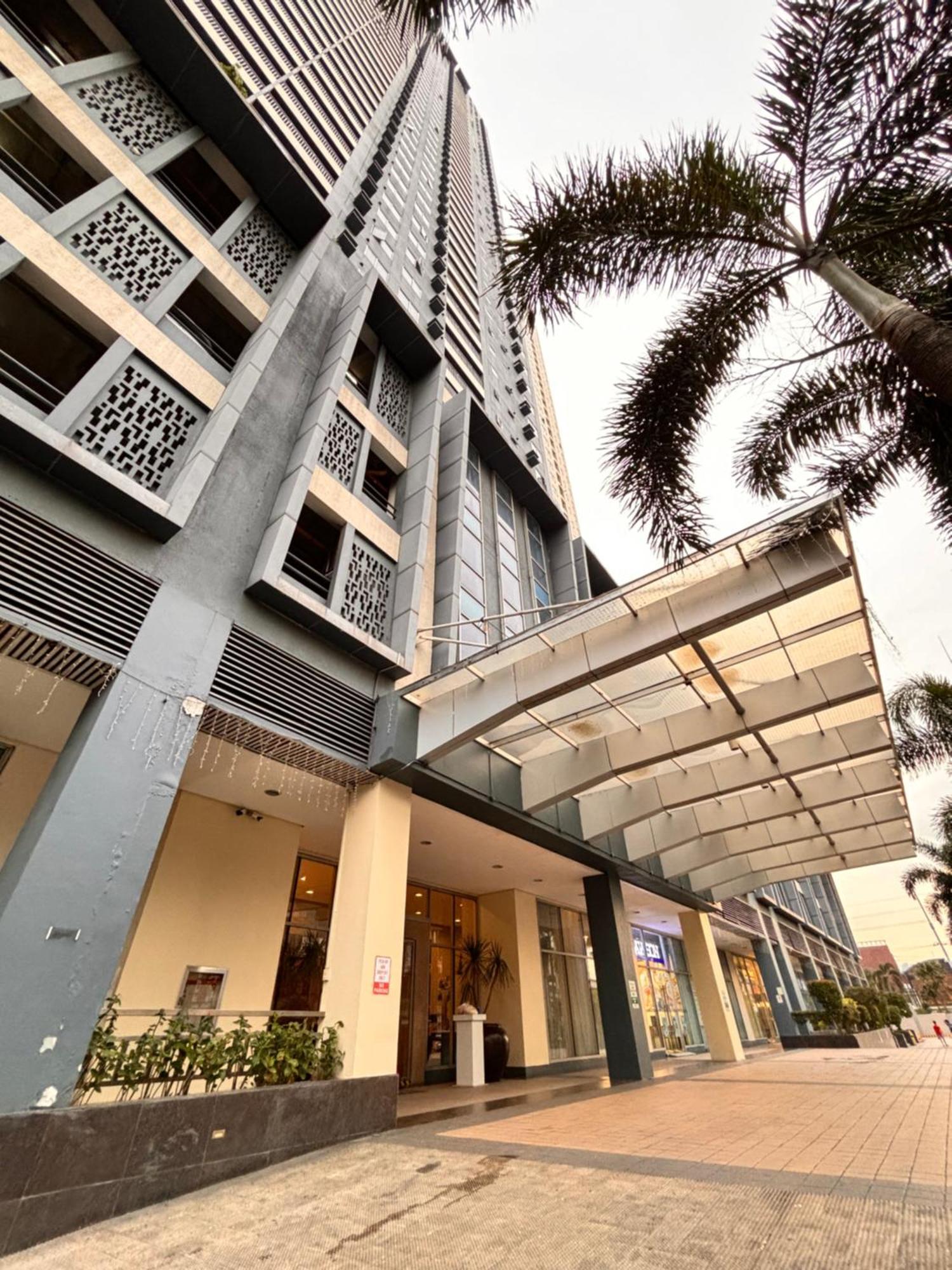 La Amore Place Pasig City Eksteriør bilde