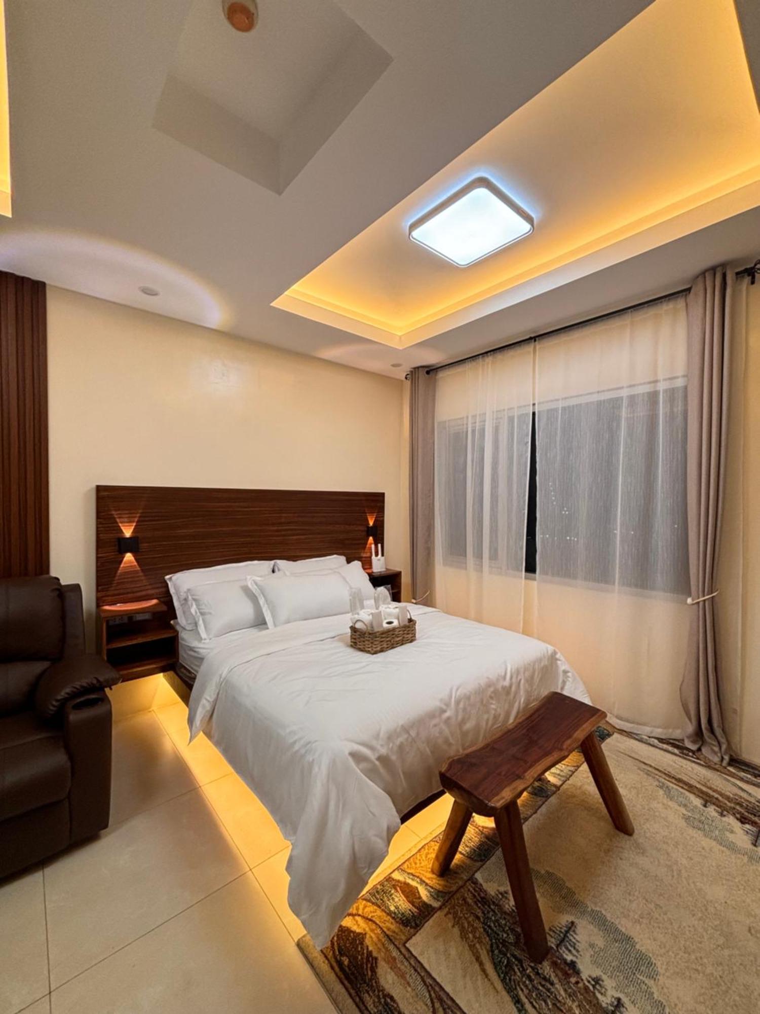 La Amore Place Pasig City Eksteriør bilde